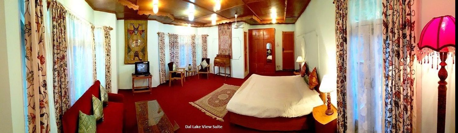 Dal lake view suite