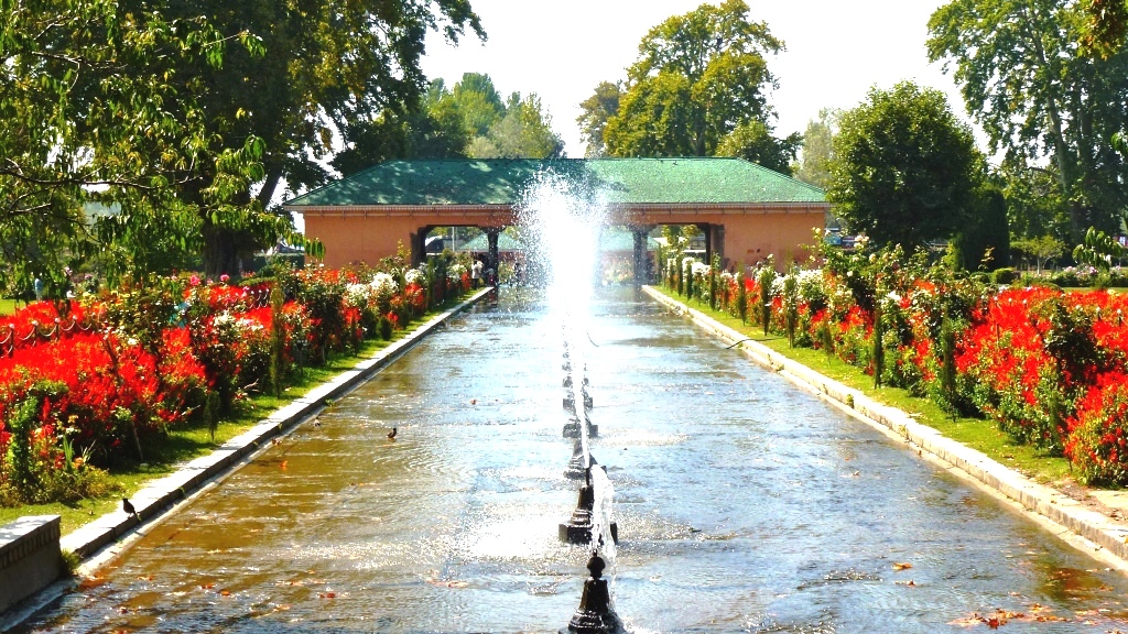 kashmir hotel stay